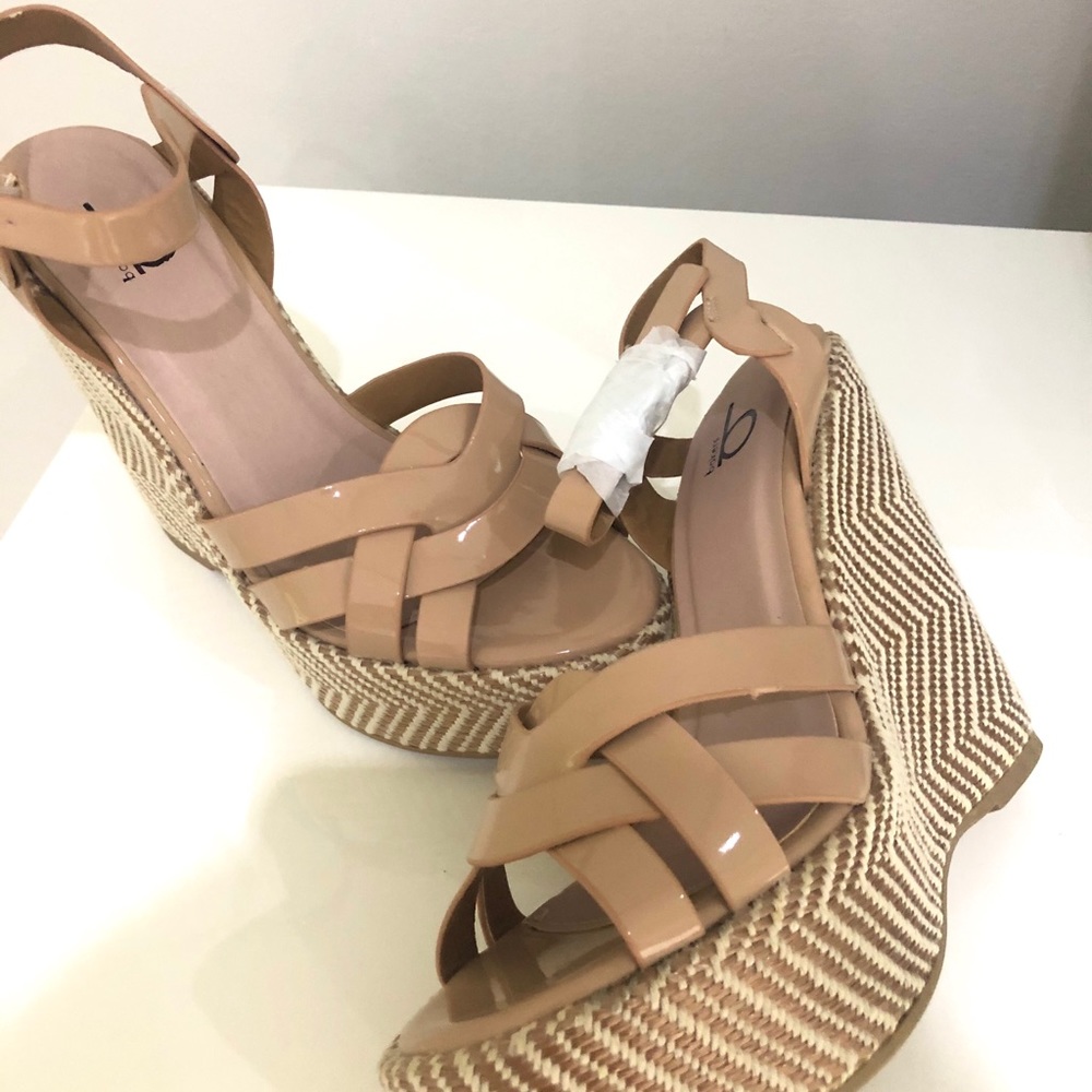 Excellent Condition! - Picture 2 of 3